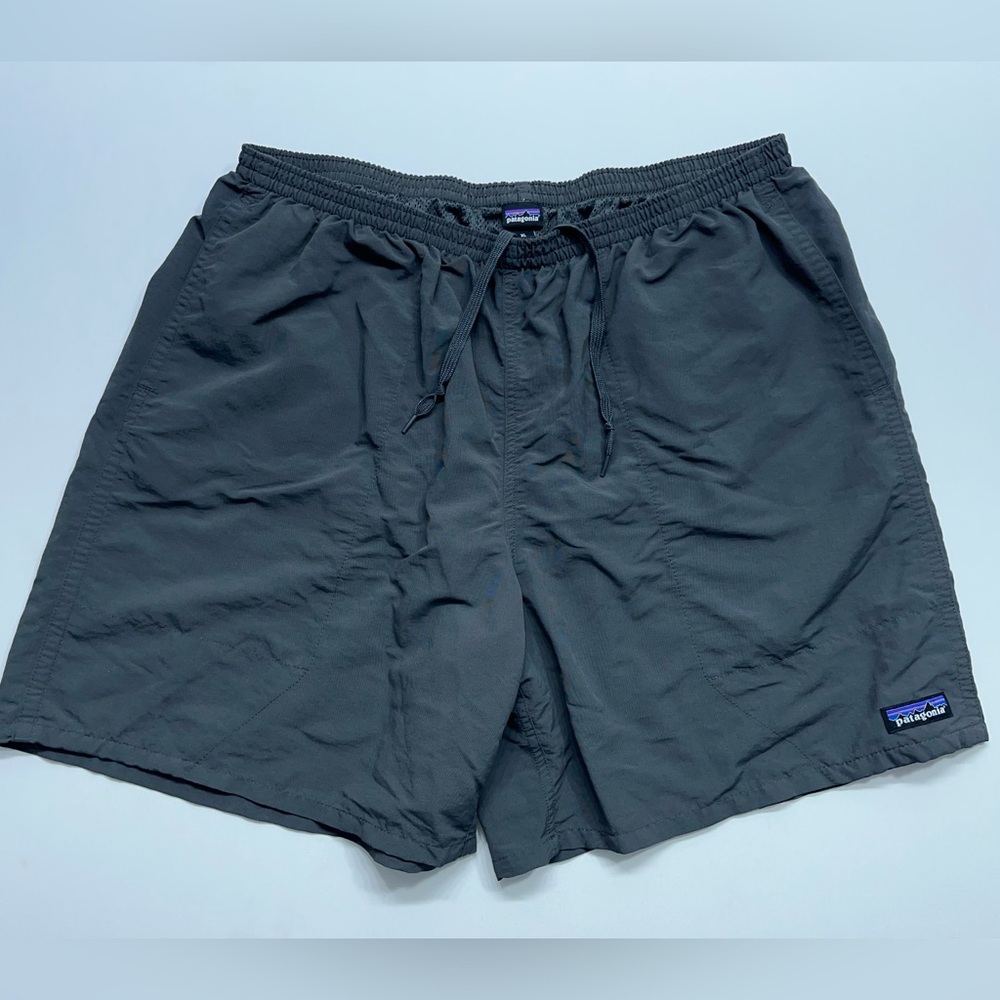 Patagonia Baggies 6.5" Shorts Mens Size XL Gray  Mesh Lined Drawstring Pockets
